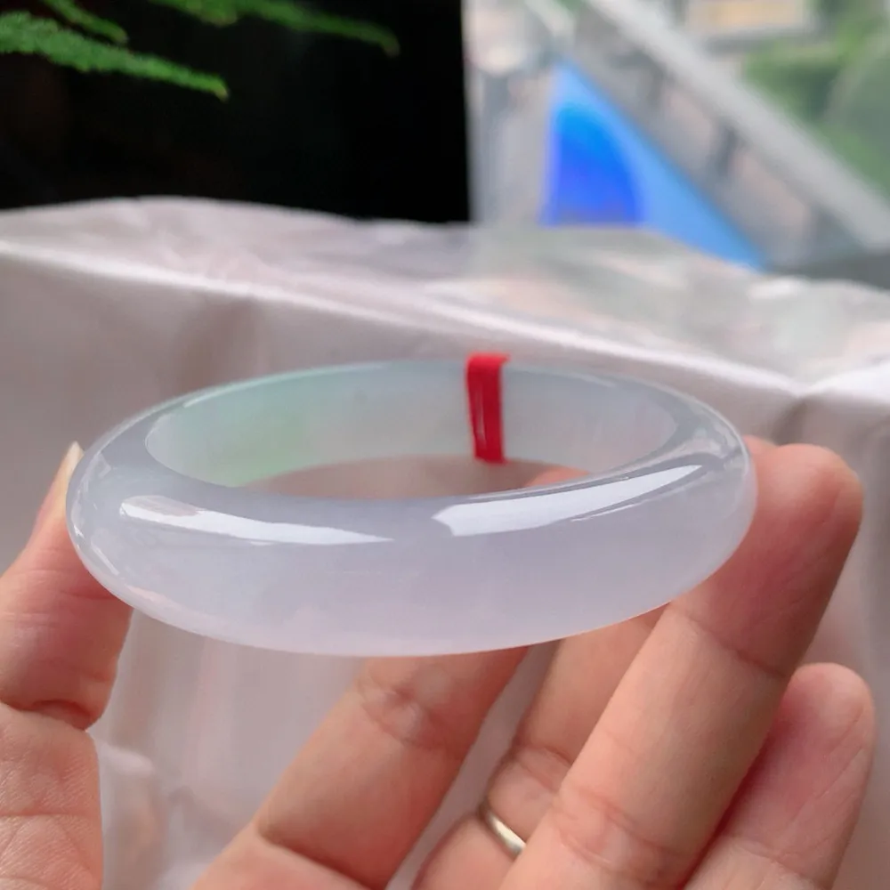 正圈高冰春彩 无瑕 尺寸:53.8/12.6/8.7 种色俱佳🥰🥰