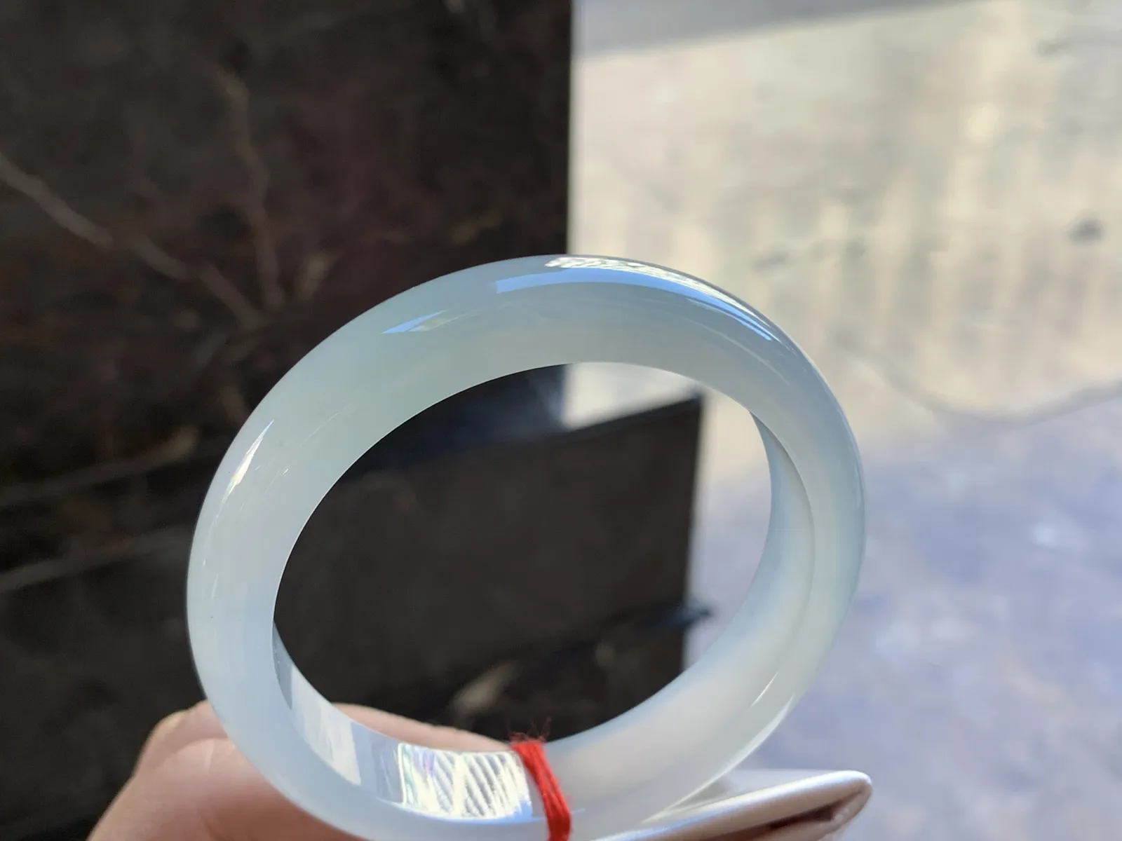 56.5-12.9-7.8

冰种手镯^_^