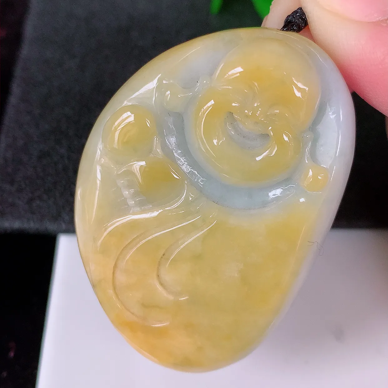 自然光实拍，冰润黄翡双彩翡翠逍遥布袋佛吊坠，代代有钱，水足丰盈，盈满欢喜，配戴送礼佳品！#41.2