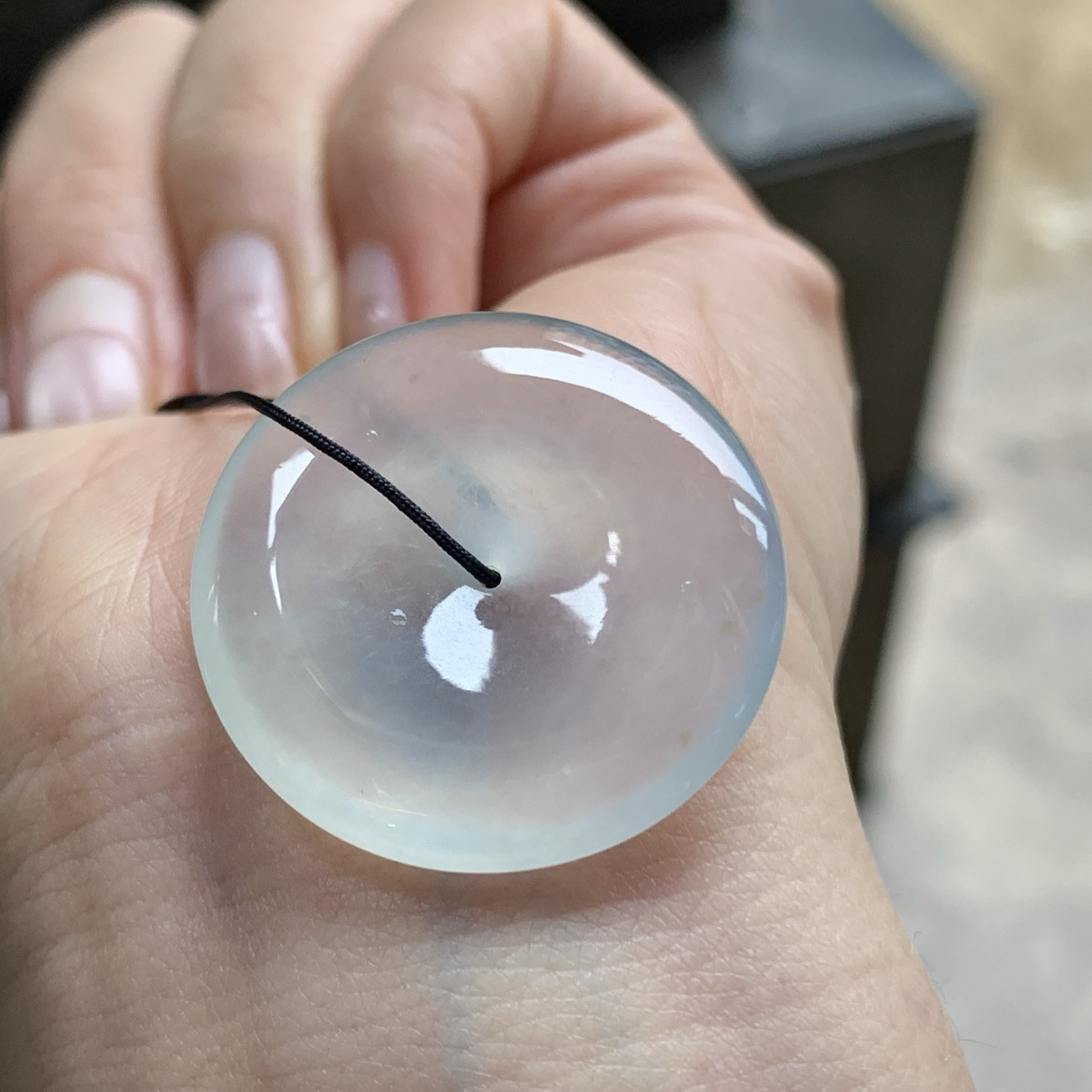 冰种平安扣^_^种老荧光十足 透亮