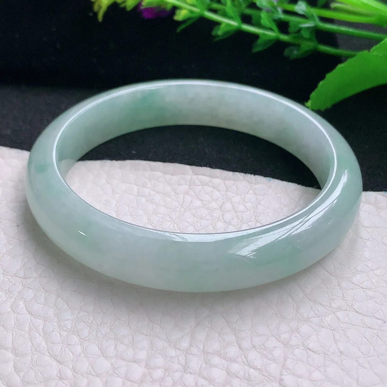 js自然光58*11.8*7.5平安镯 天然缅甸翡翠a 货清新自然宽边玉镯子