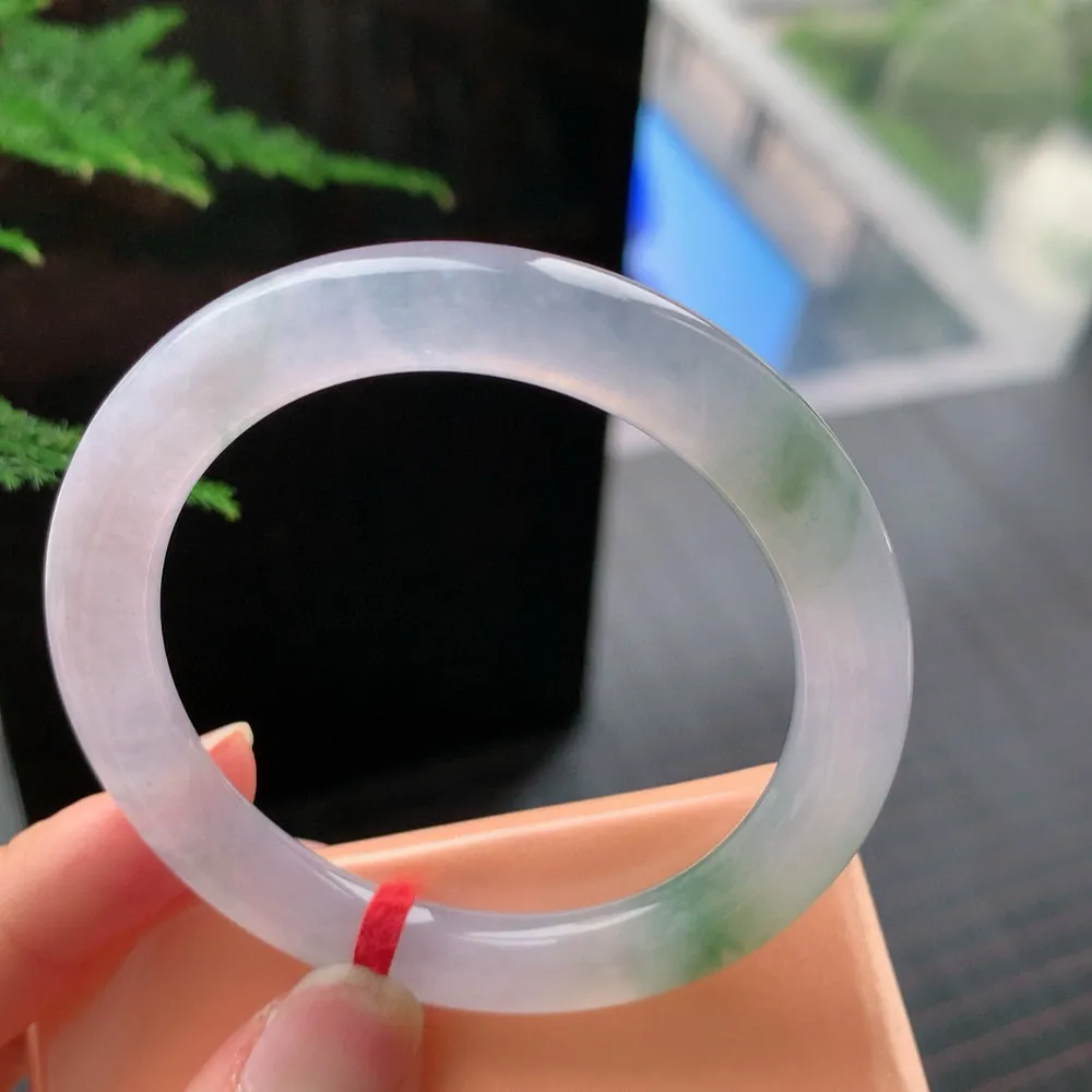 圆条高冰飘花 无瑕 尺寸:50.6/8.4/8.7 花美 种水好