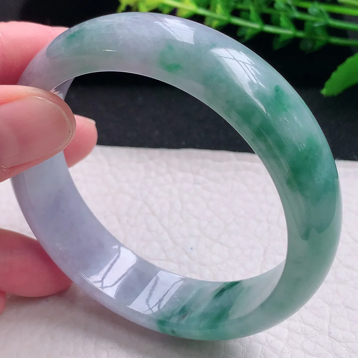 hh自然光58.5*16.5*7.6轮胎镯 特色天然缅甸翡翠a 货春带彩宽边玉镯子