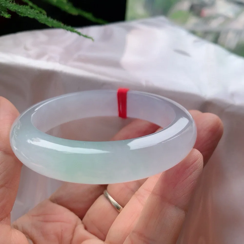 正圈高冰春彩 无瑕 尺寸:53.8/12.6/8.7 种色俱佳🥰🥰