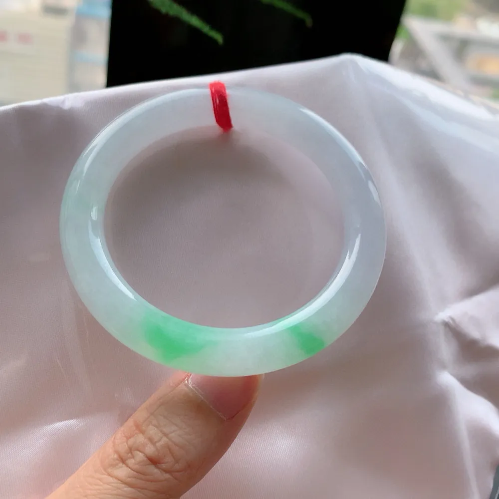 圆条冰阳绿 无瑕 尺寸:53.1/8.5/9.1 色好🥰🥰