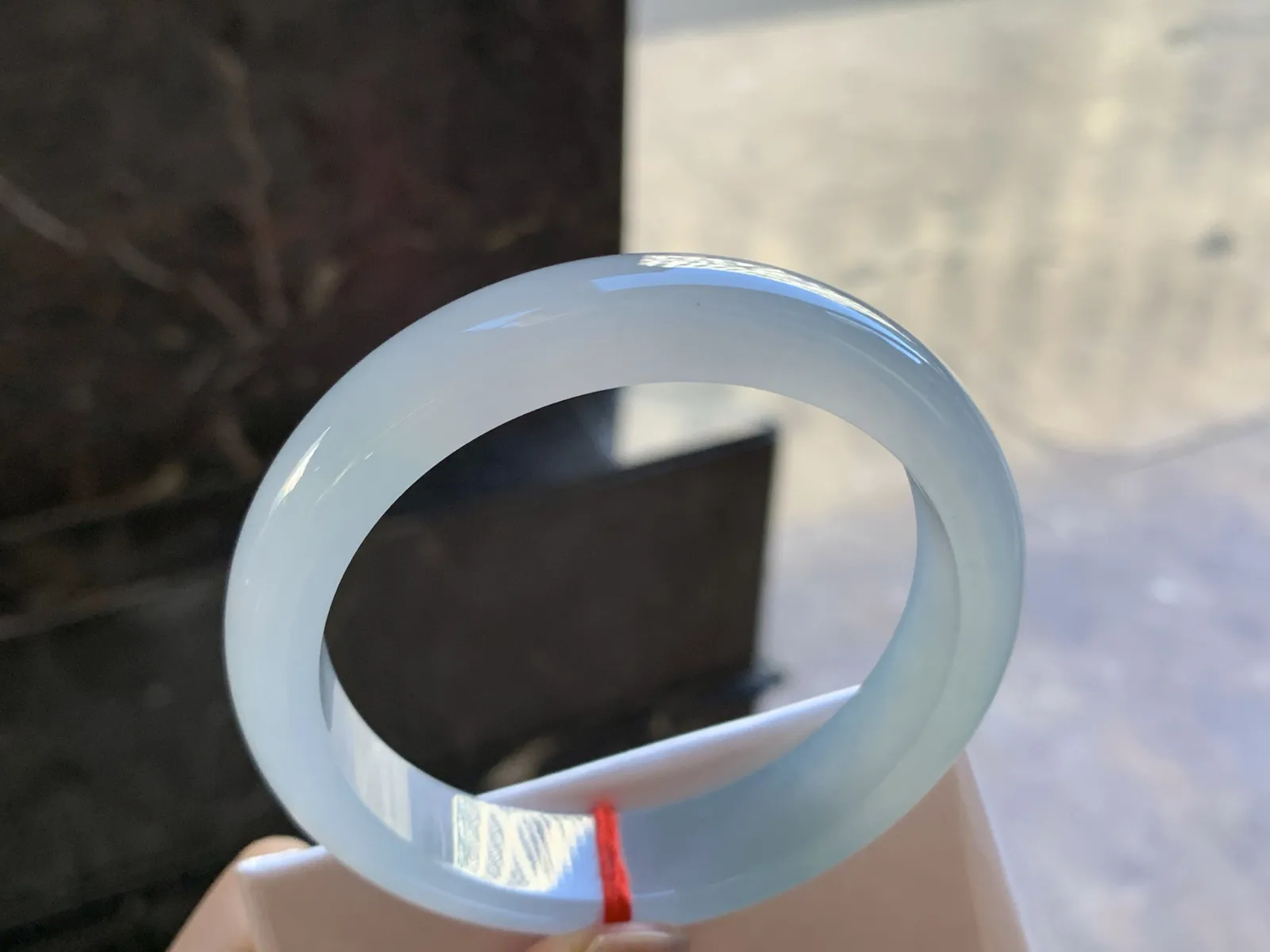 56.5-12.9-7.8

冰种手镯^_^