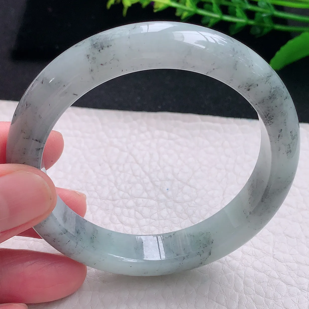 hh自然光57.5*12.5*8.5平安镯 天然缅甸翡翠a 货冰润灵动水墨画般宽边玉镯子