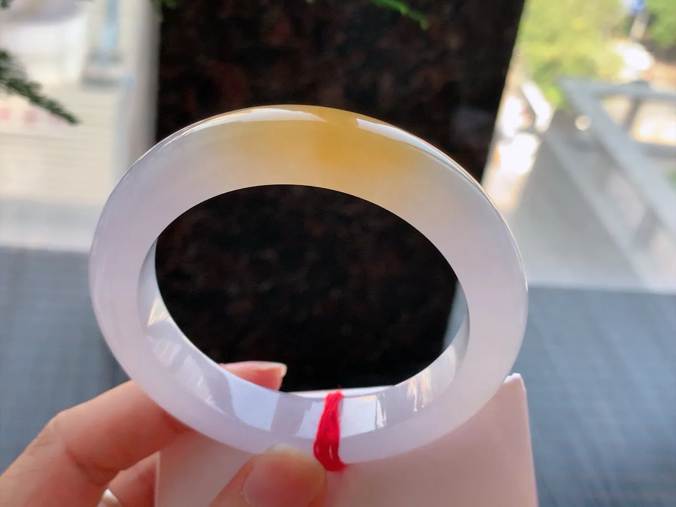 正圈高冰黄翡 无瑕 尺寸:55.5/12.1/9.5 种色俱佳️️