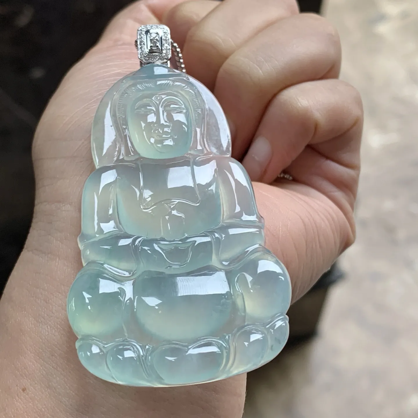 金扣冰晴水观音^_^冰透荧光十足