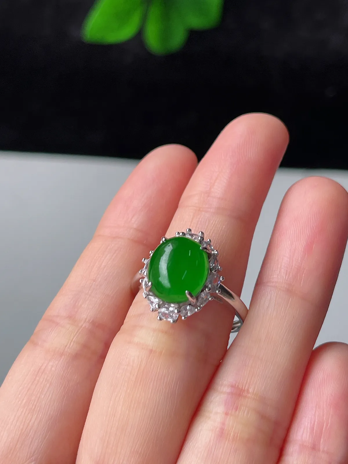 天然满绿翡翠蛋面精品戒指S925银