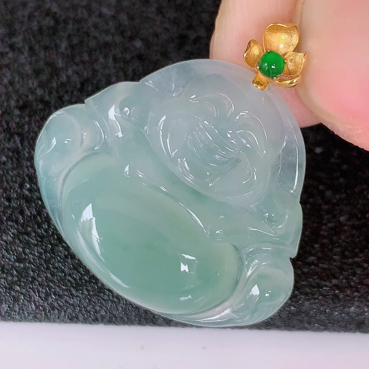 18K金镶嵌冰种翡翠佛公吊坠，玉笑佛，饱满，开脸喜庆，配戴优雅迷人！#49.12整体27裸石25*21.5*5.5