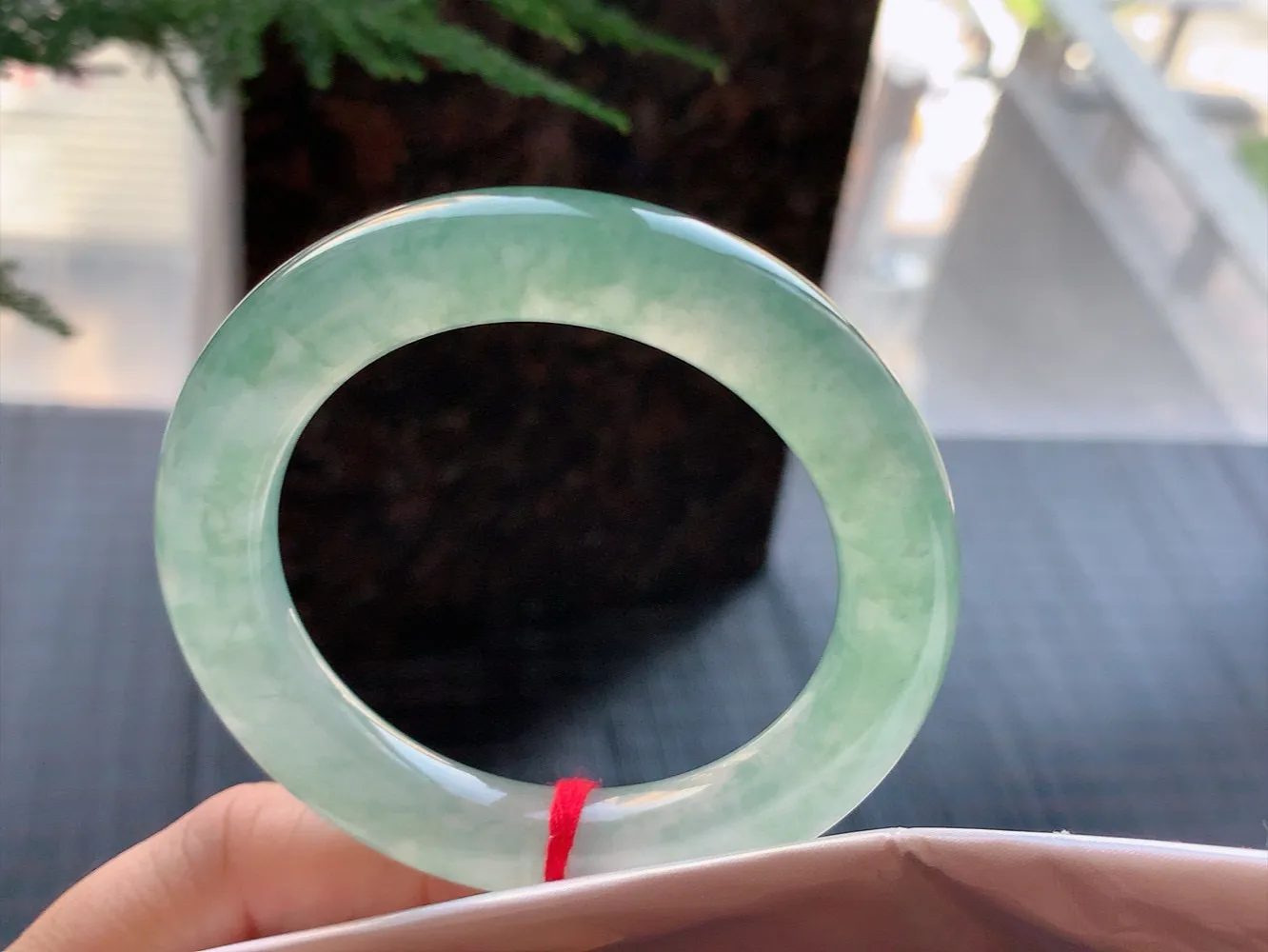 圆条高冰飘花 无瑕 尺寸:50.4/10.1 花美 种水好