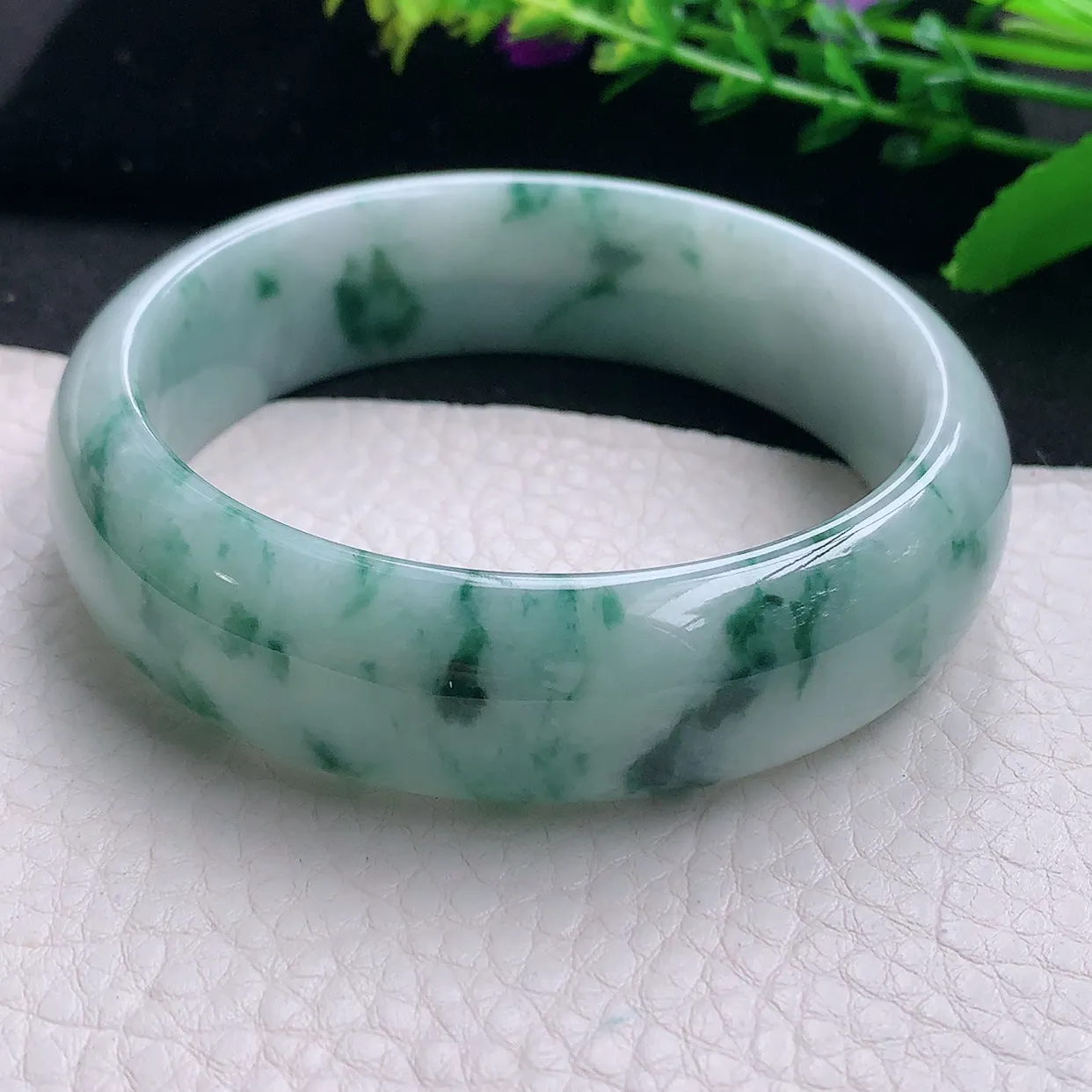 hh大圈口60.5*18*8.2轮胎镯 天然缅甸翡翠a 货飘花大气宽边玉镯子