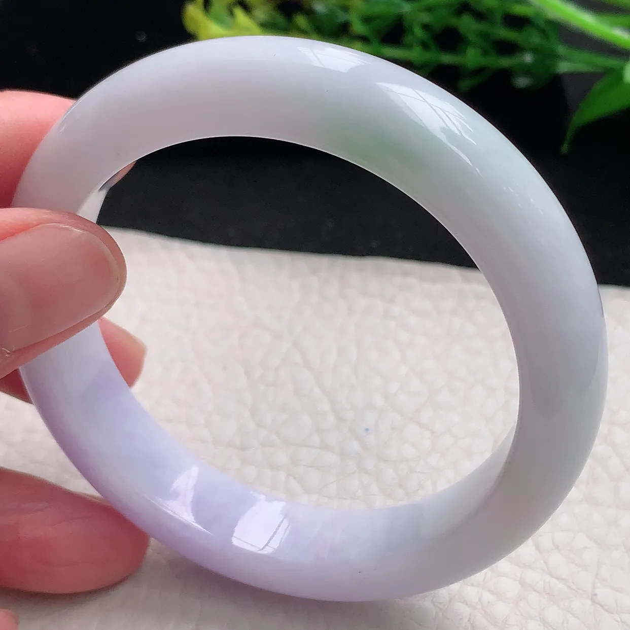 z自然光55.5*12.5*8.5平安镯 天然缅甸翡翠a 货春带彩边玉镯子 玉手环