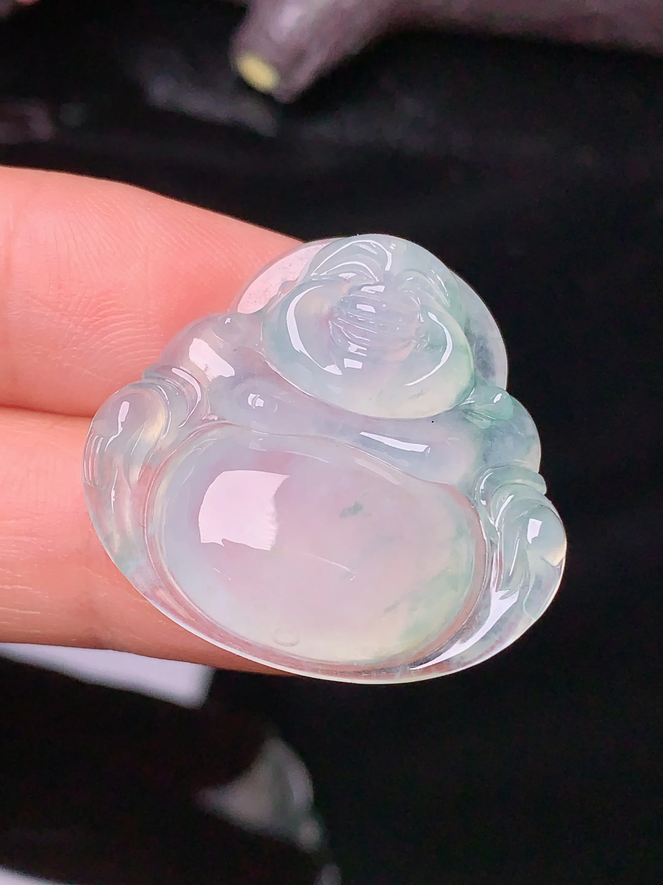 冰种佛公吊坠 玉质细腻 色泽清新艳丽 整体尺寸26.7*28.3*6