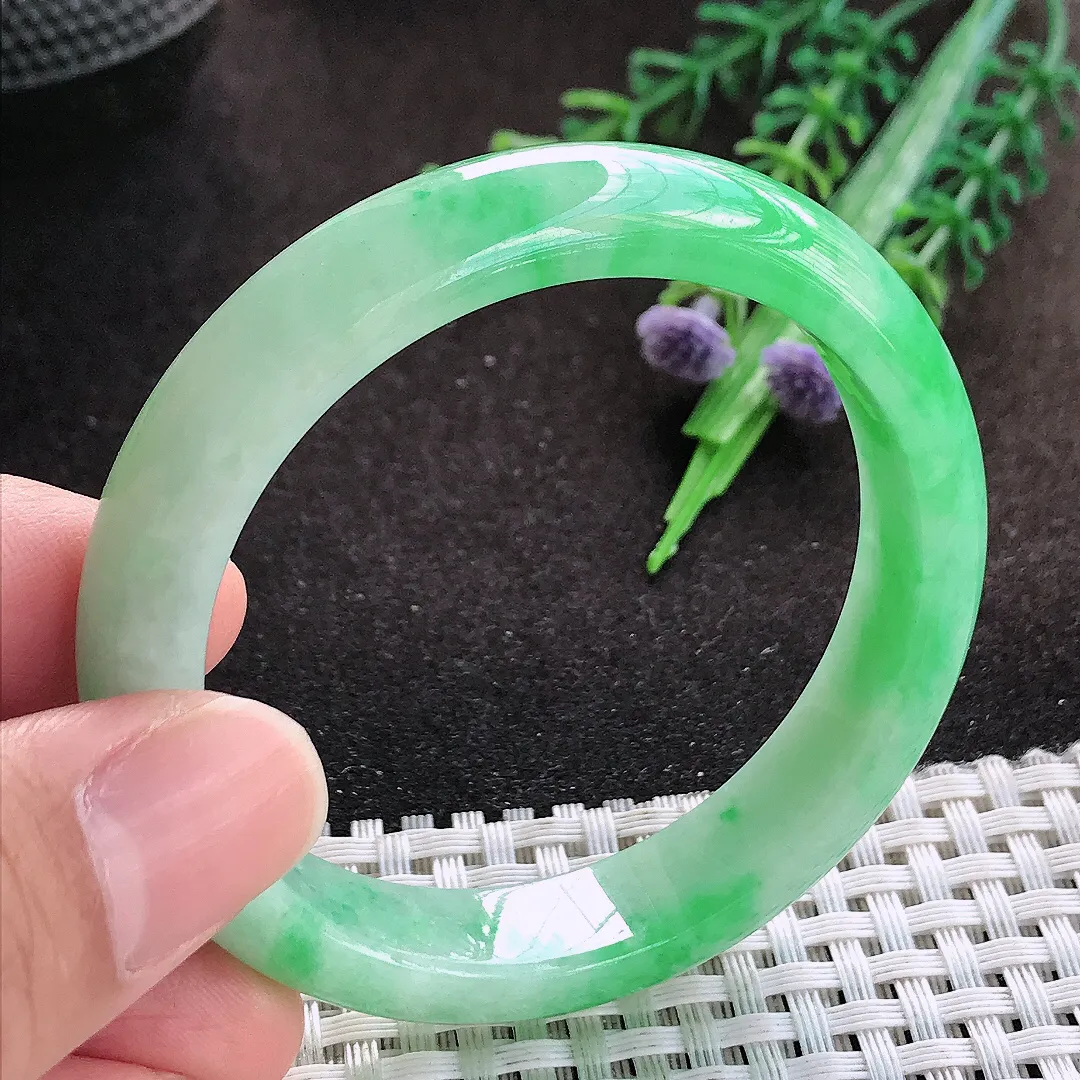 自然光50.5/11.3/7.3小圈口老坑精美飘阳绿手镯宽边翡翠玉镯美人镯