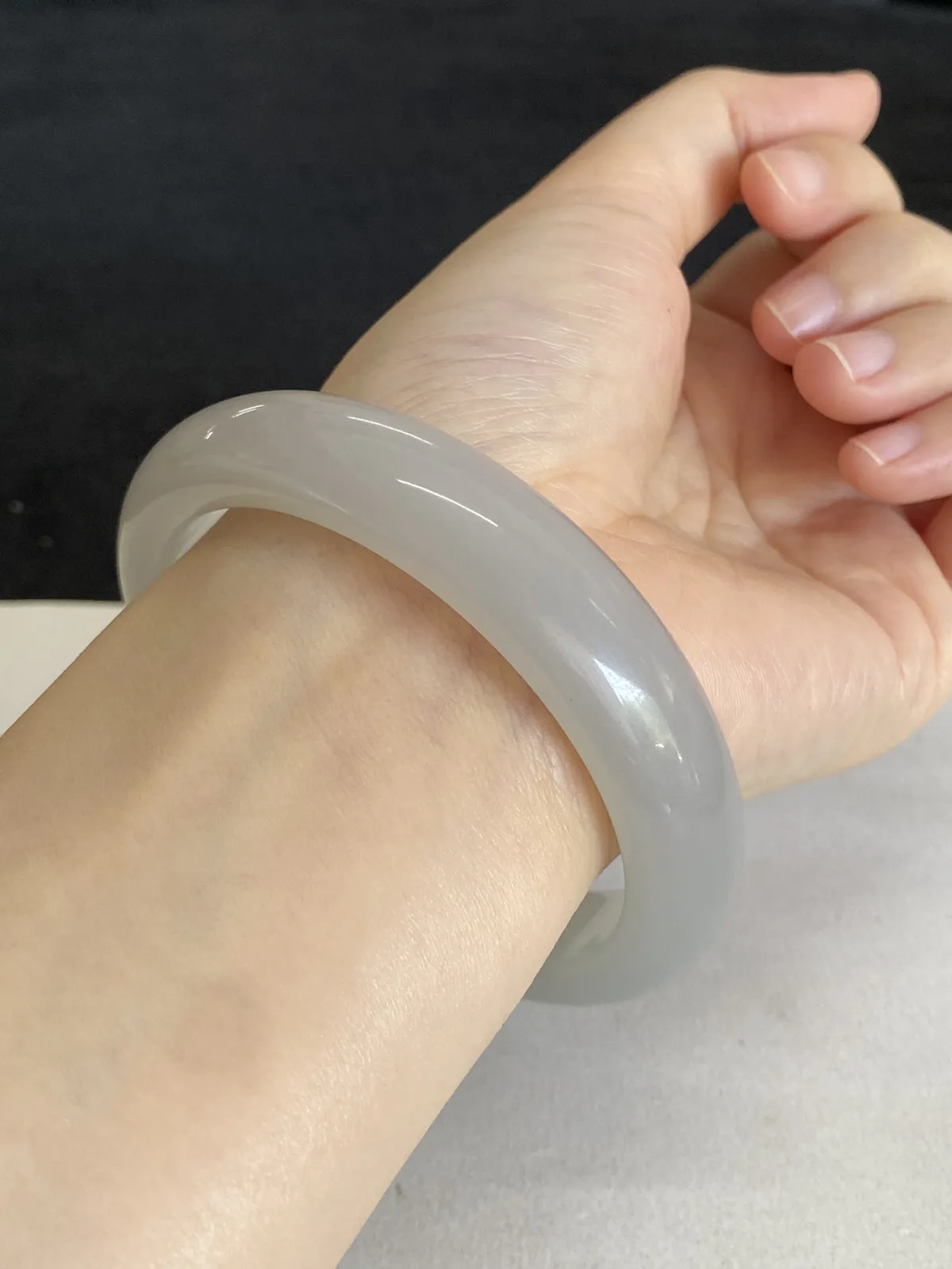 正圈61圈口，和田玉手镯