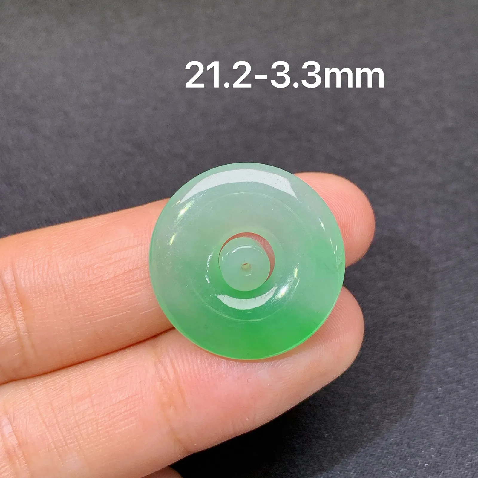 冰飘绿子母扣，镶嵌佳品，冰润细腻，种水足，001 尺寸21.2*3.3