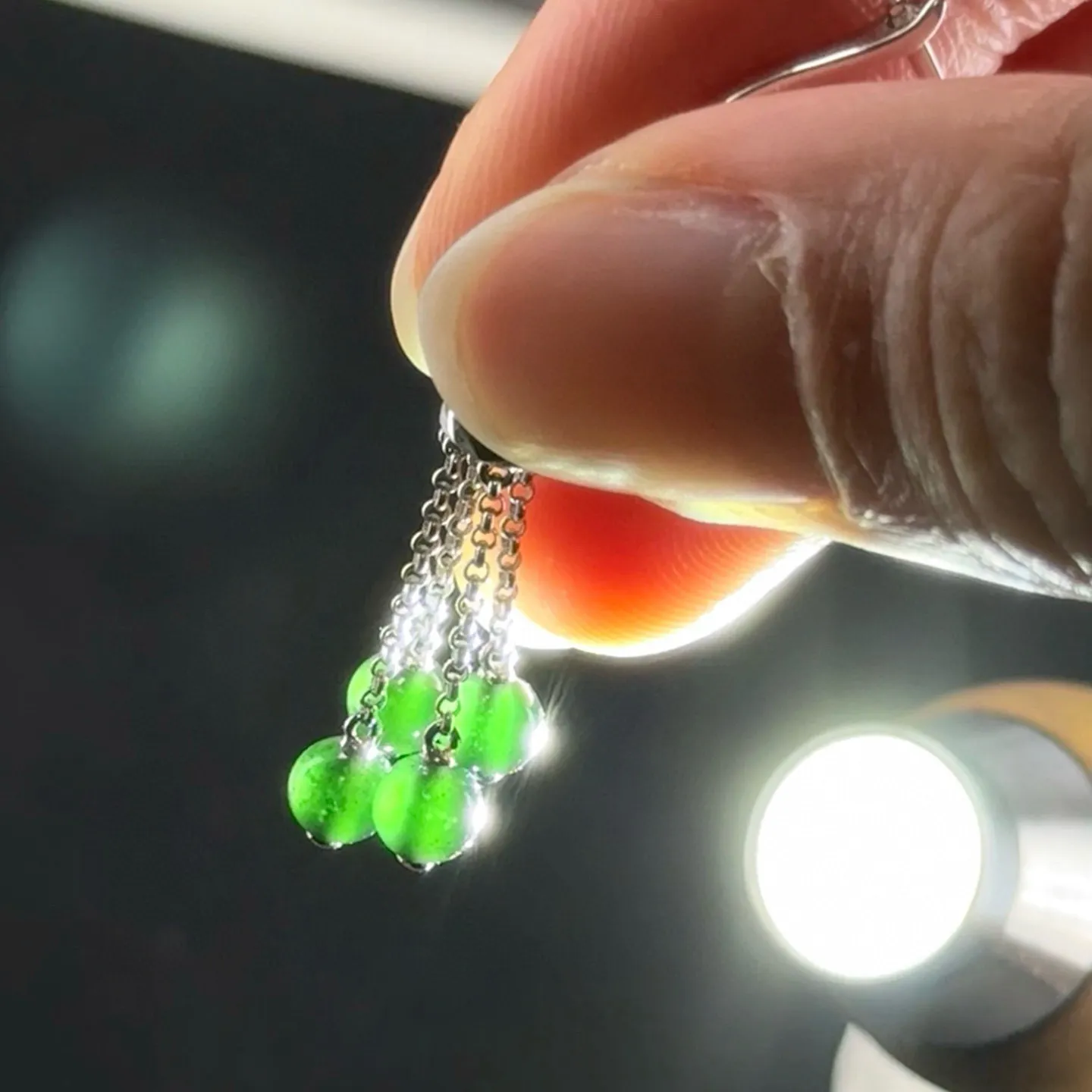 精品18k墨翠珠子耳坠 种好色正 黑度极好 打灯通透 油性十足 尺寸4.5