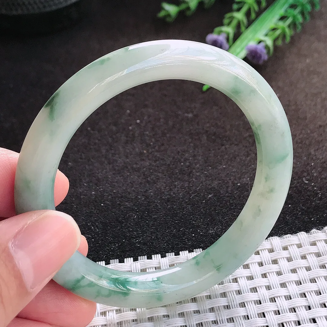 自然光53.5/9.2/9老坑精美温润飘花圆条手镯翡翠玉镯美人镯