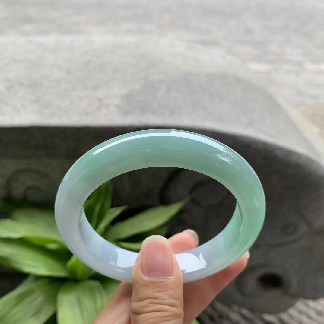 圈口 57-12.3-9.2【果绿正圈手镯】正圈 57 58可戴