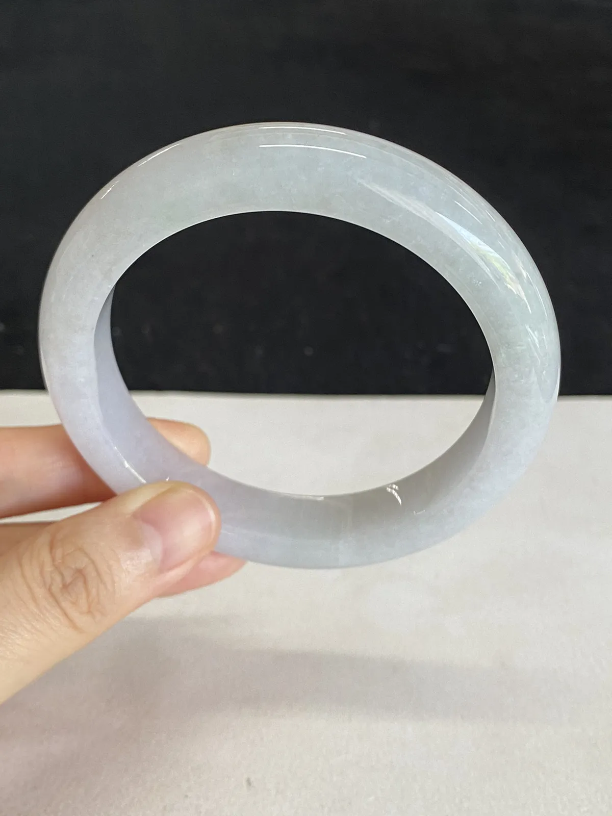 正圈57.7圈口，翡翠手镯