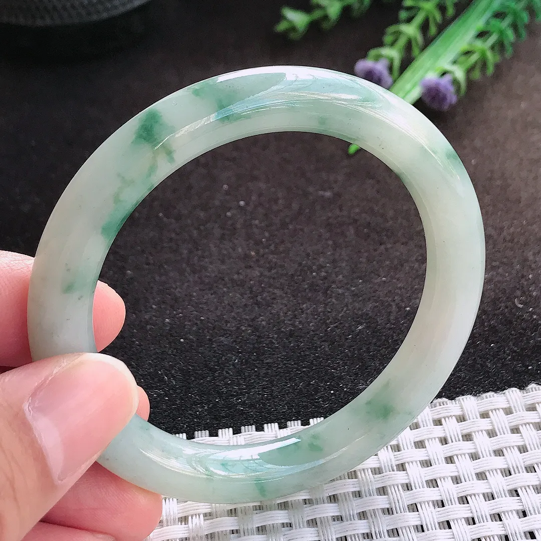 自然光53.5/9.2/9老坑精美温润飘花圆条手镯翡翠玉镯美人镯