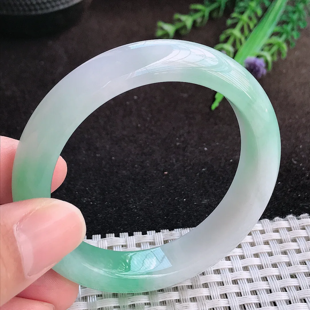 天然a货翡翠52.5/12.4/8.3老坑冰胶果冻冰晴绿手镯宽边翡翠玉镯美人镯