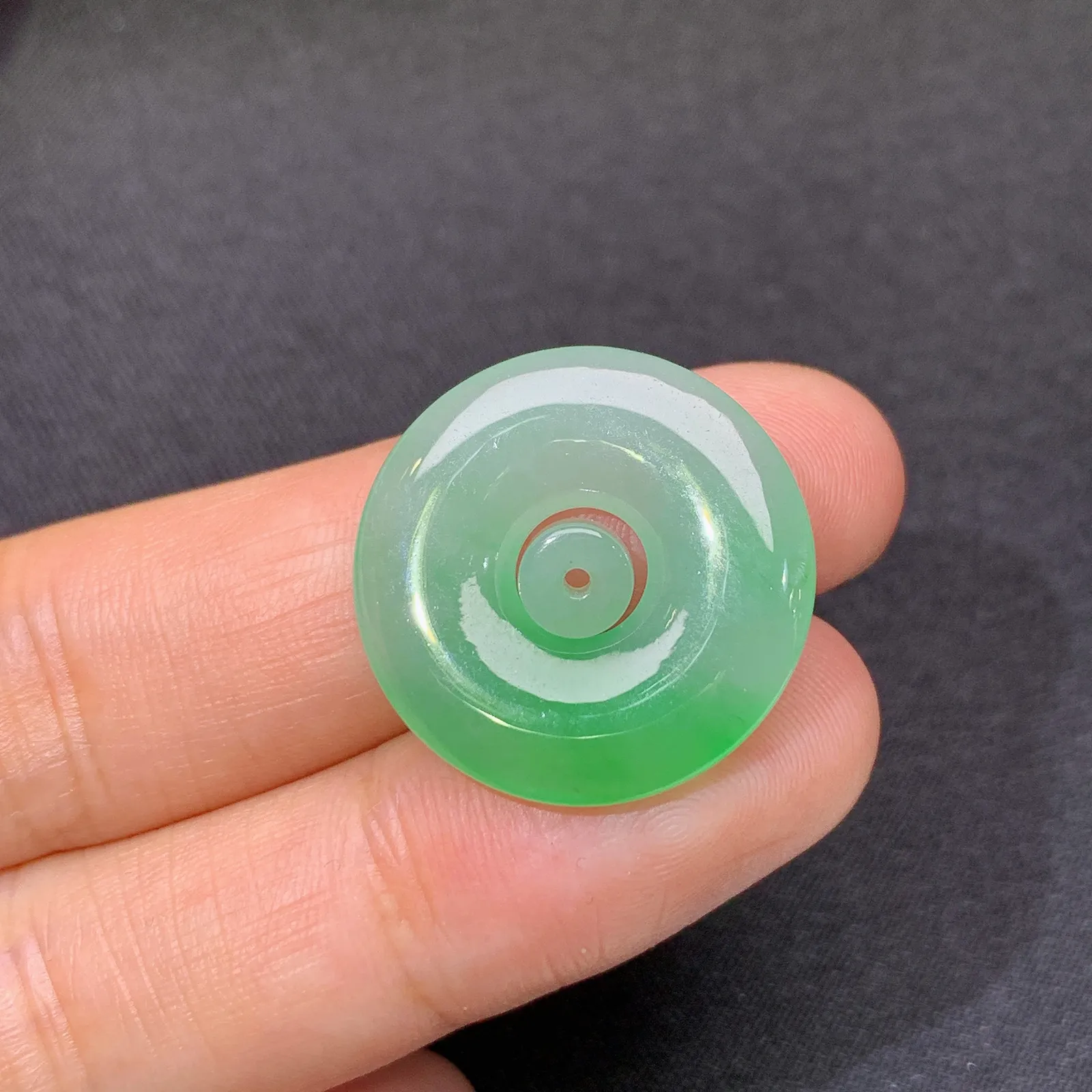 冰飘绿子母扣，镶嵌佳品，冰润细腻，种水足，001 尺寸21.2*3.3