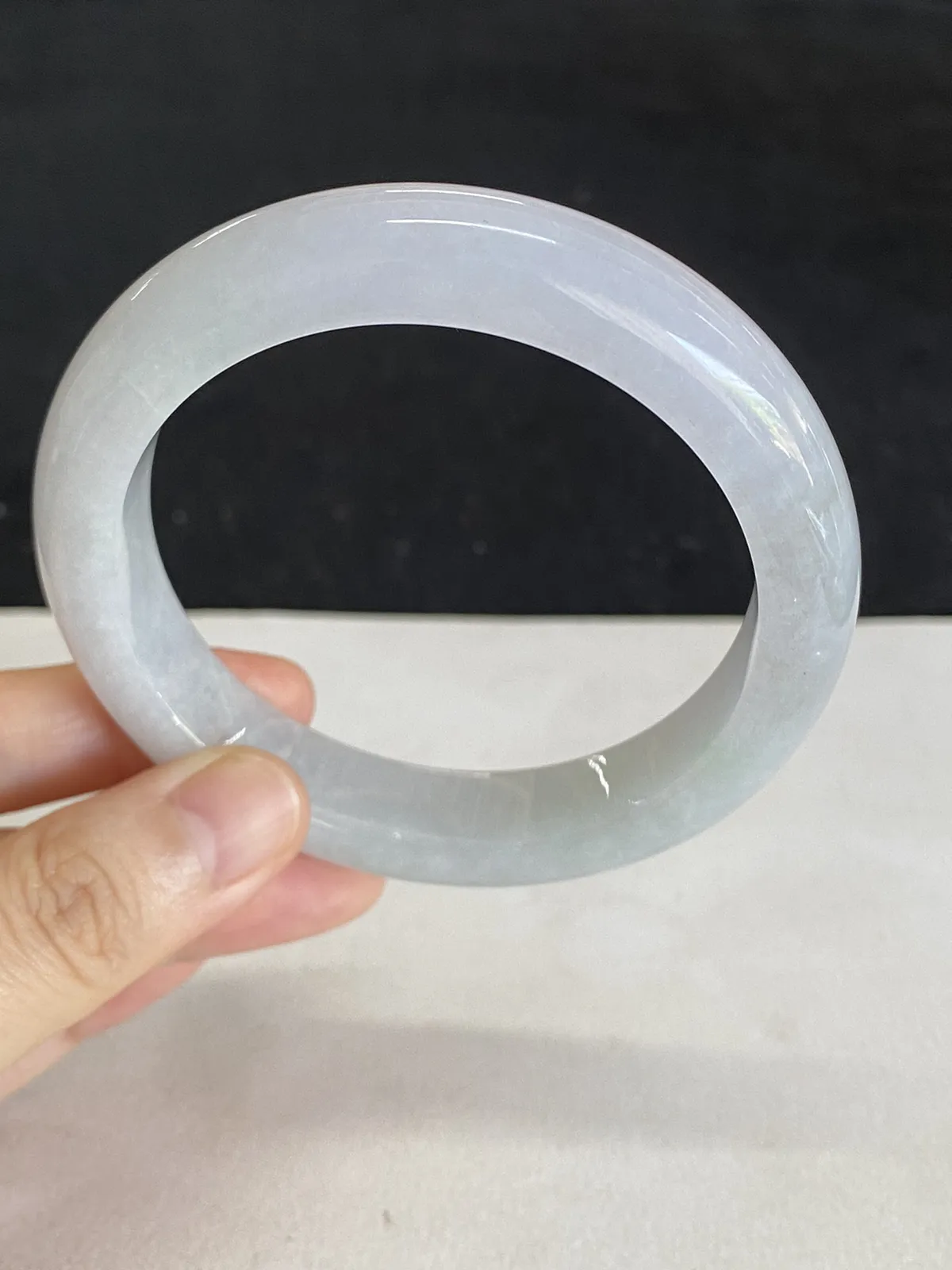 正圈57.7圈口，翡翠手镯