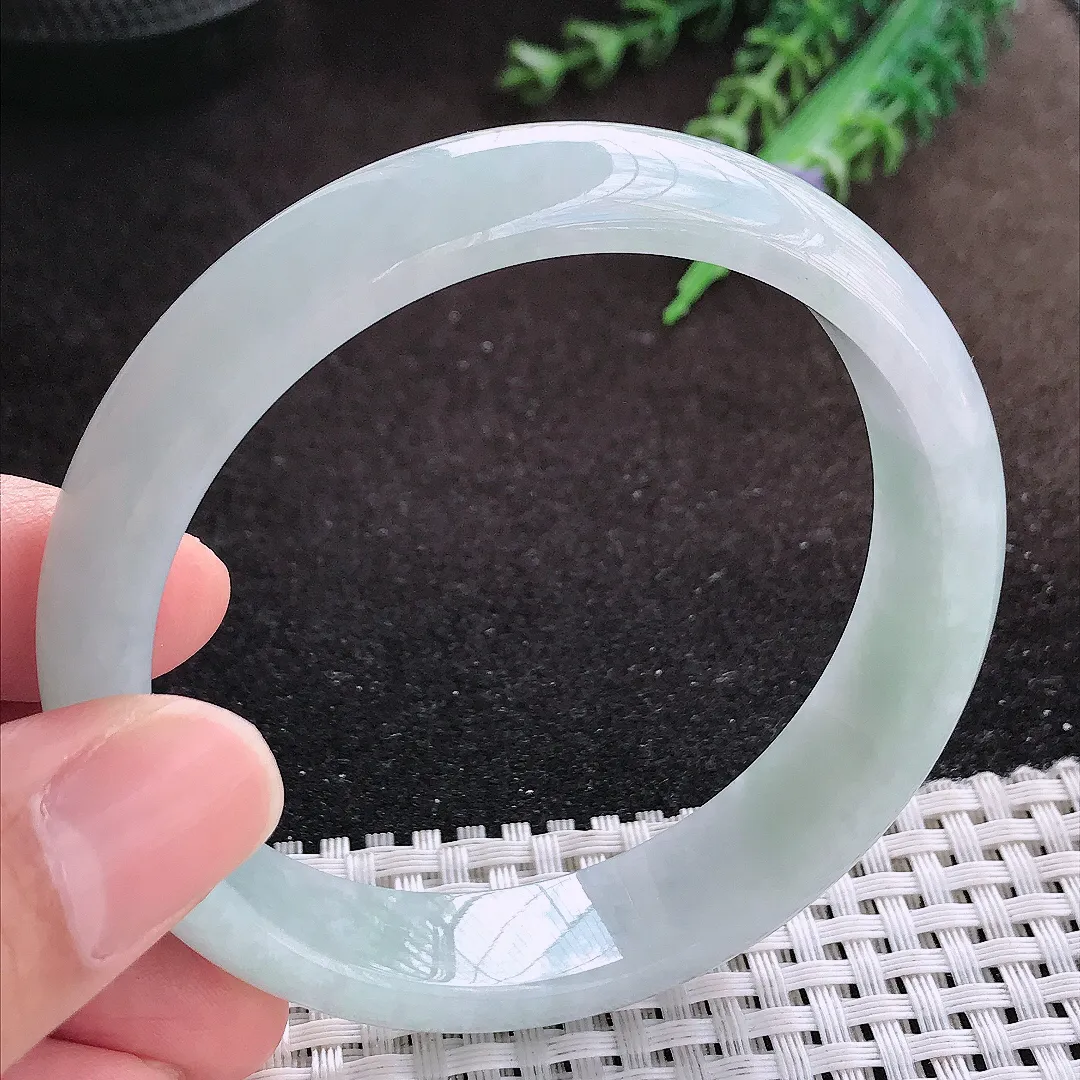 自然光59.5/13.5/7.3老坑精美冰润天空蓝手镯宽边翡翠玉镯美人镯