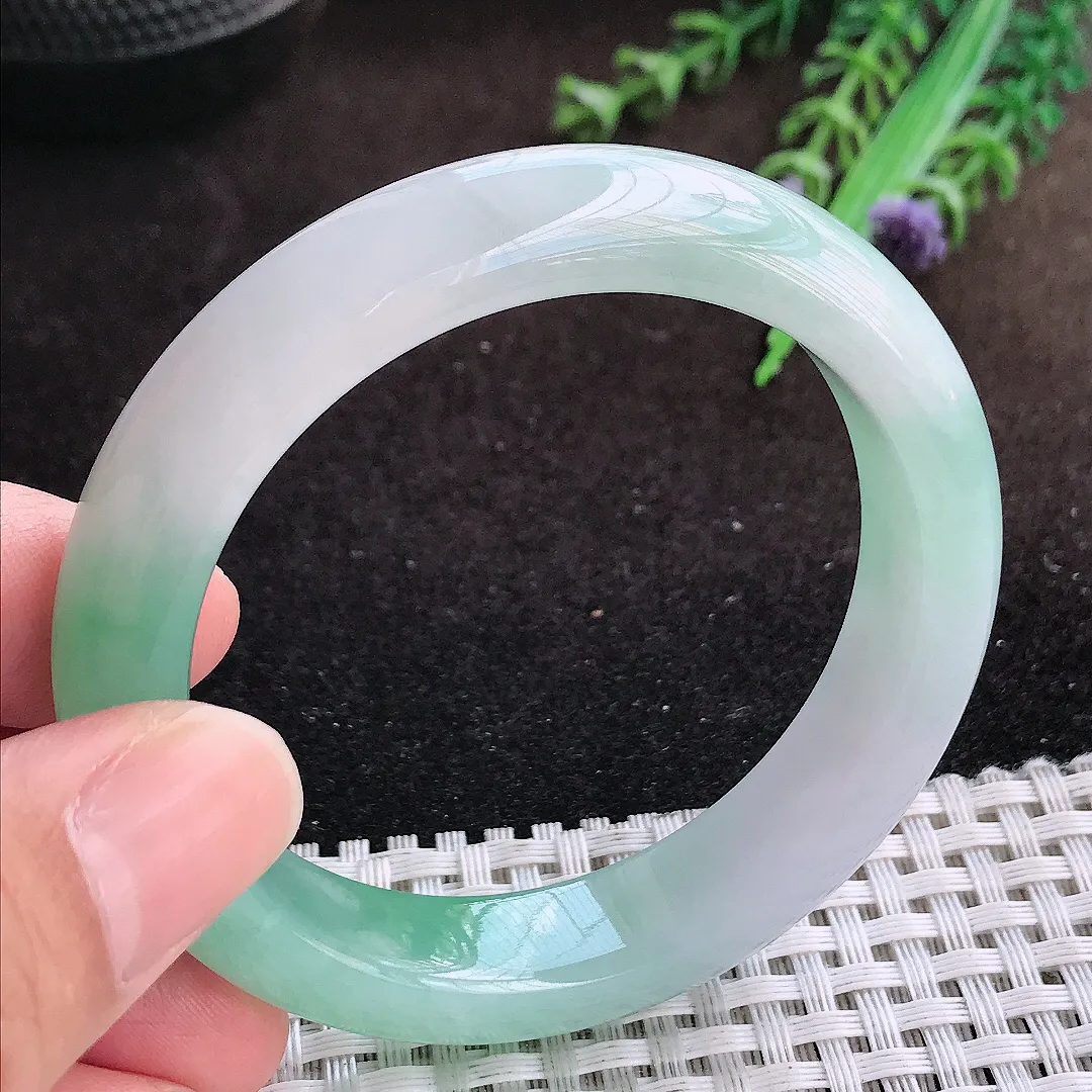 天然a货翡翠52.5/12.4/8.3老坑冰胶果冻冰晴绿手镯宽边翡翠玉镯美人镯