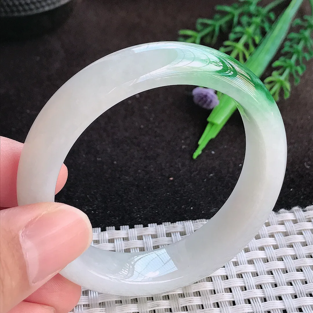 天然a货翡翠51/13.4/7.8老坑精美温润飘绿手镯小圈口翡翠玉镯美人镯