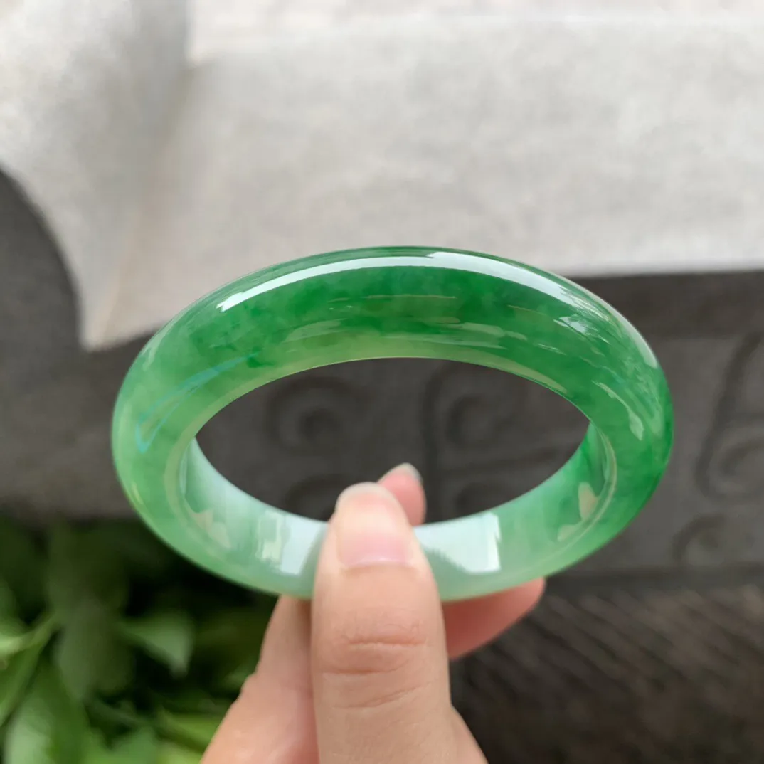 圈口 54.7-11.7-8.9  【芙蓉阳绿正圈手镯】正圈54 55可戴