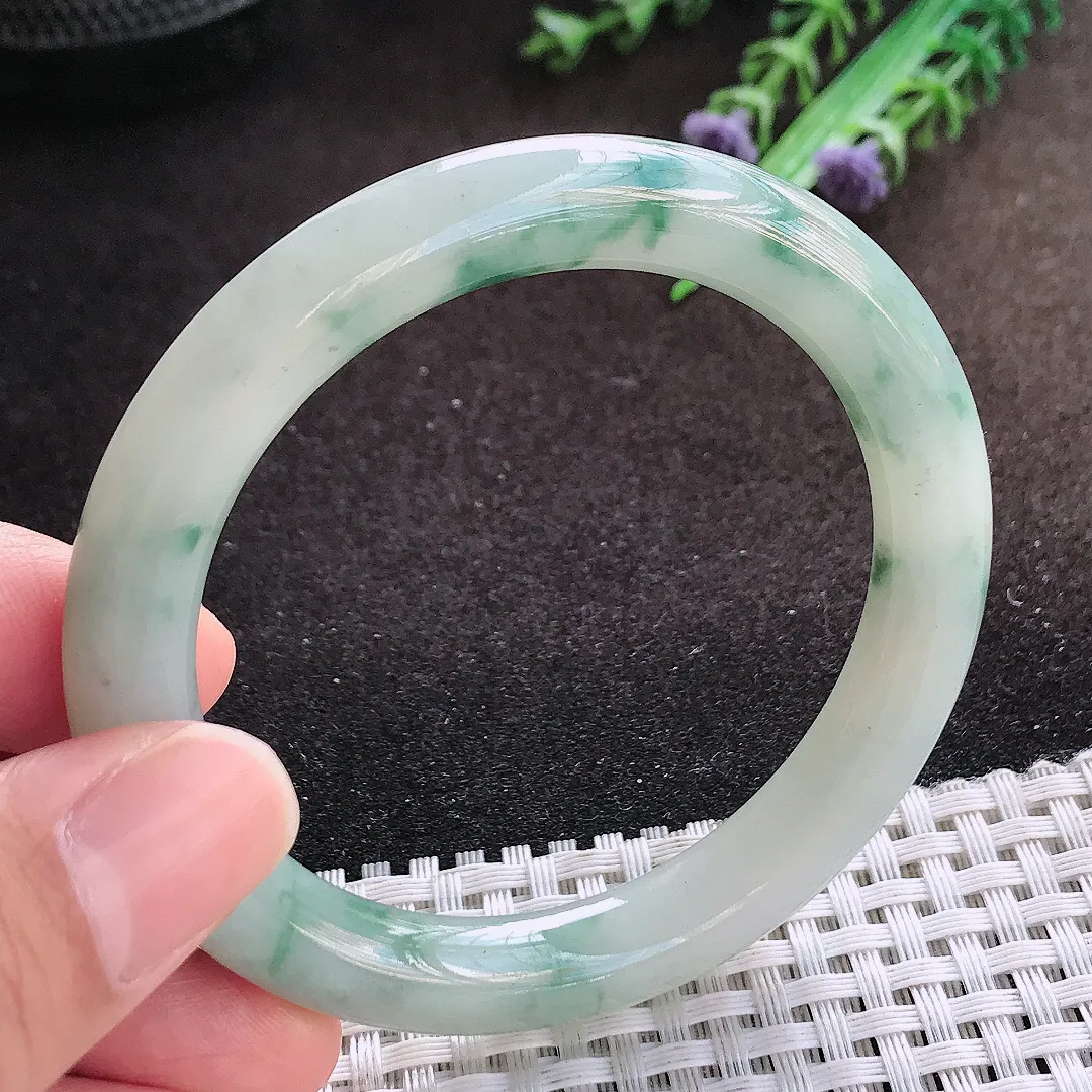 自然光53.5/9.2/9老坑精美温润飘花圆条手镯翡翠玉镯美人镯
