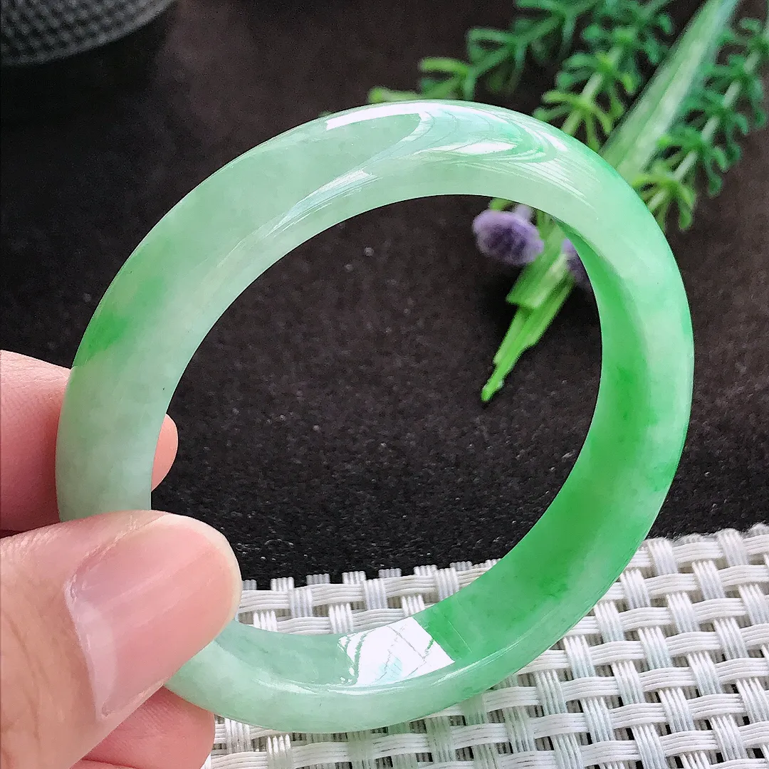 自然光50.5/11.3/7.3小圈口老坑精美飘阳绿手镯宽边翡翠玉镯美人镯