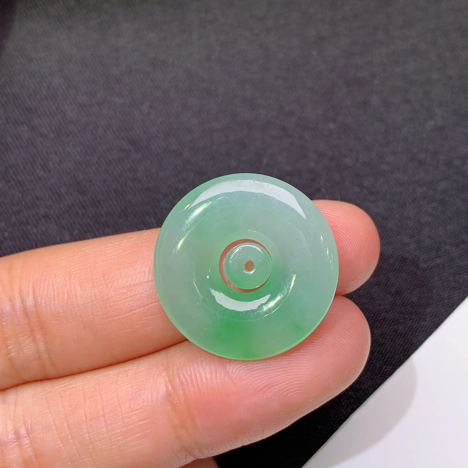 冰飘绿子母扣，镶嵌佳品，冰润细腻，种水足 001 尺寸21*3.4