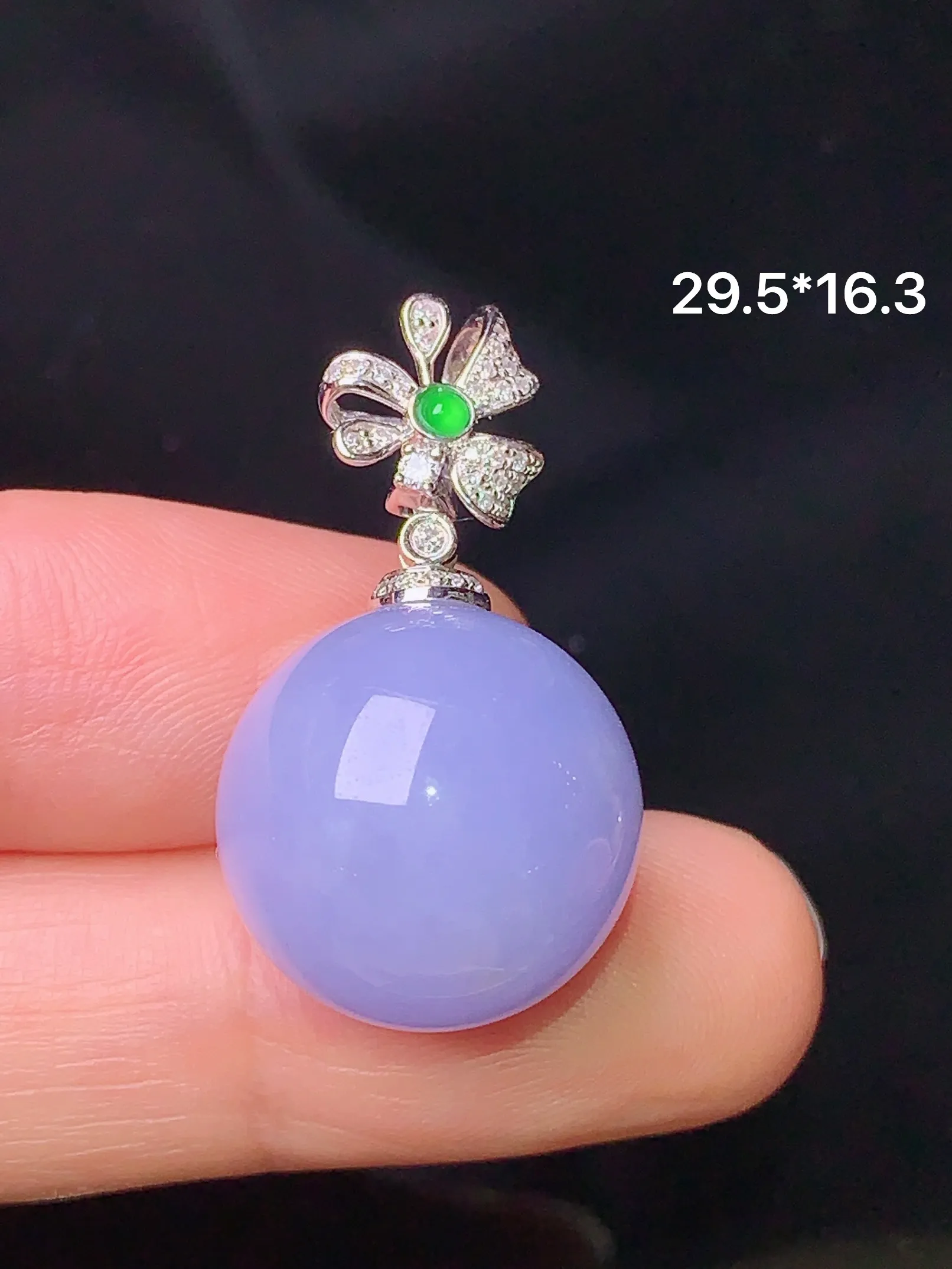 18k金钻镶嵌紫罗兰圆珠吊坠 玉质细腻 色泽清新艳丽 整体尺寸29.5*16.3