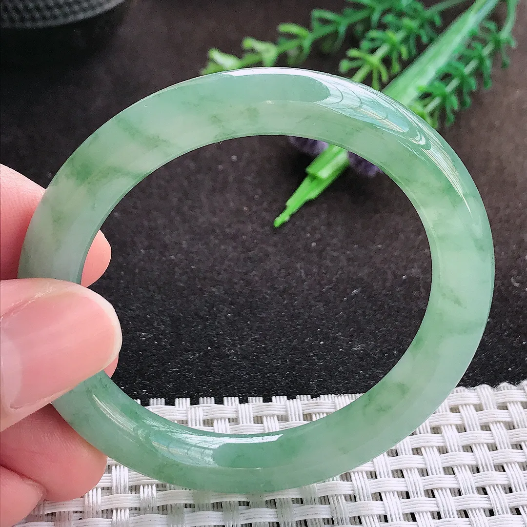 自然光50/8.9/8.6老坑冰胶果冻满绿飘花圆条手镯小圈口翡翠玉镯美人镯