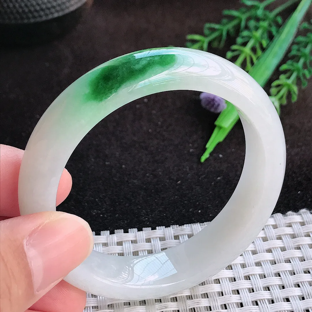 天然a货翡翠51/13.4/7.8老坑精美温润飘绿手镯小圈口翡翠玉镯美人镯