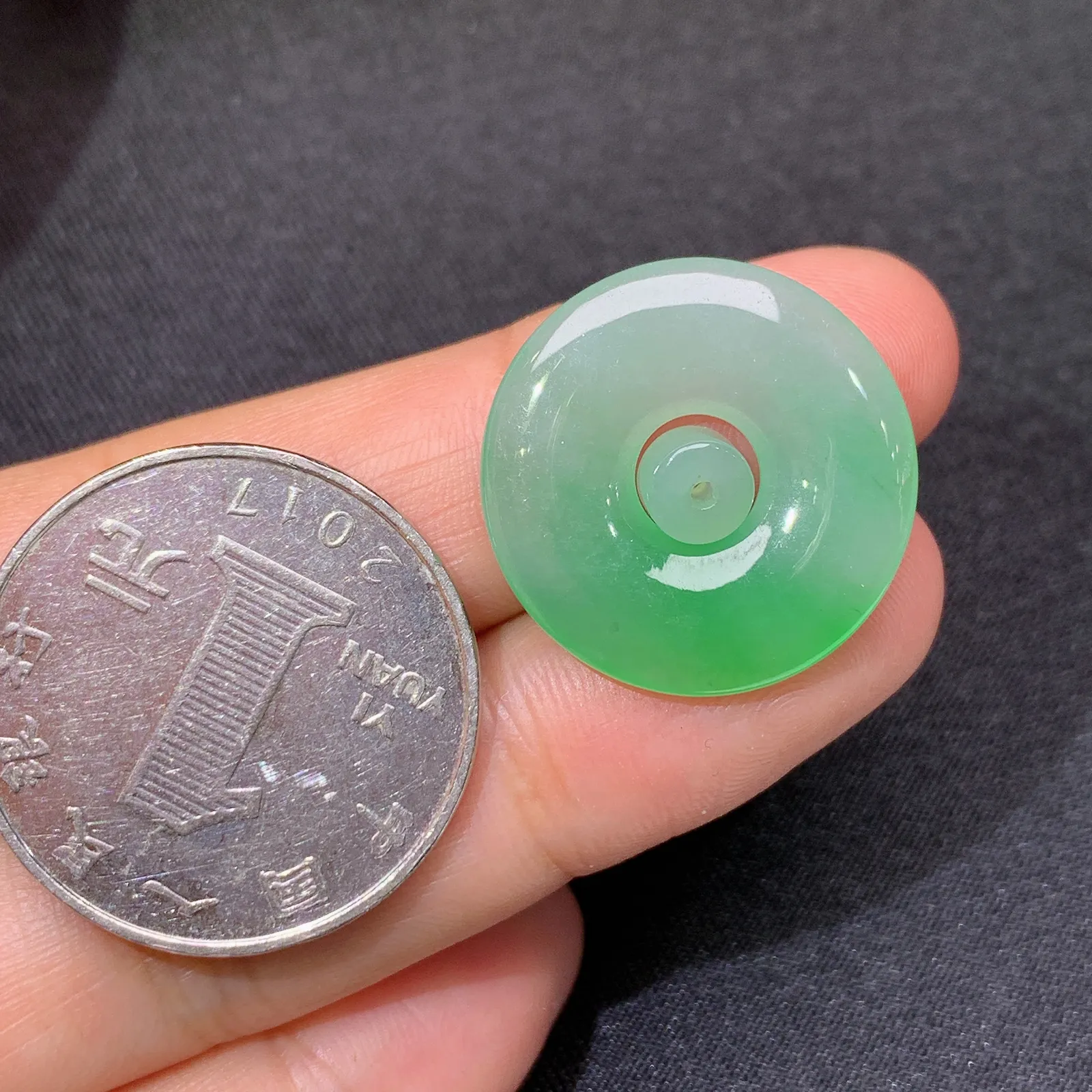 冰飘绿子母扣，镶嵌佳品，冰润细腻，种水足，001 尺寸21.2*3.3