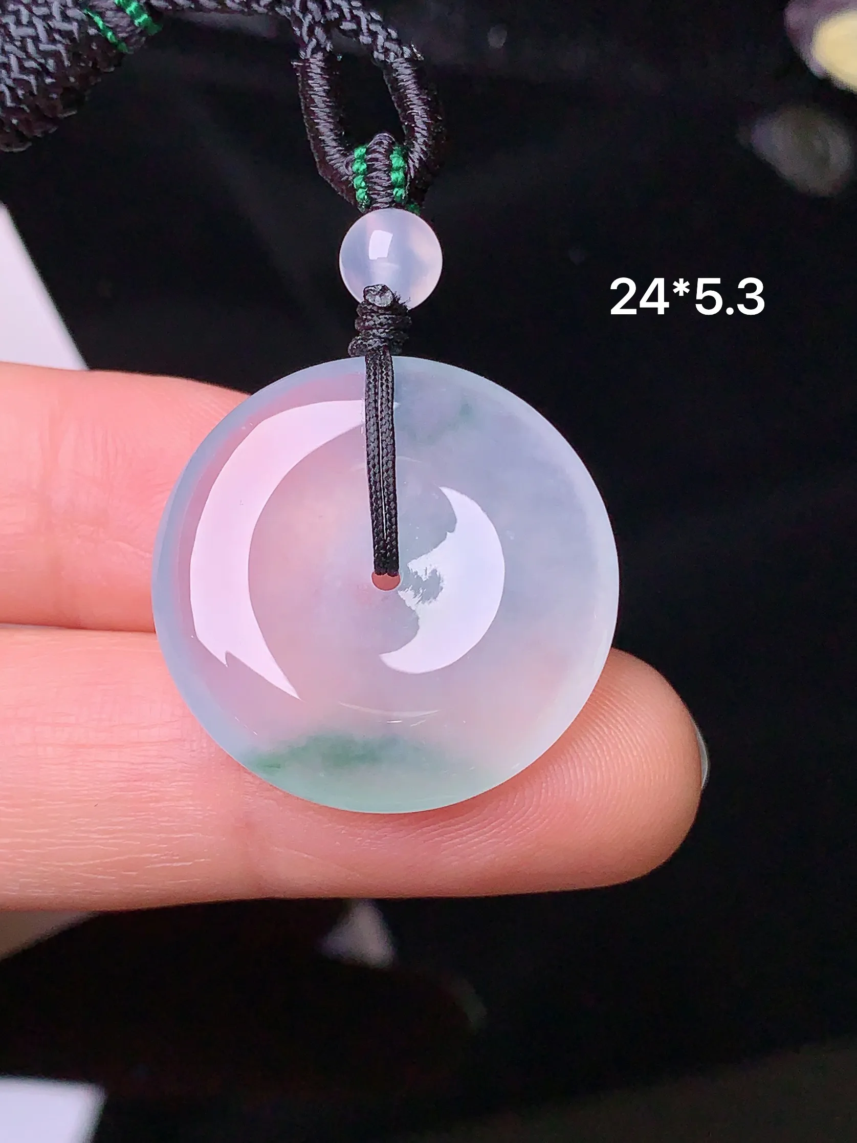 冰种平安扣吊坠 玉质细腻 色泽清新艳丽 整体尺寸 24*5.3