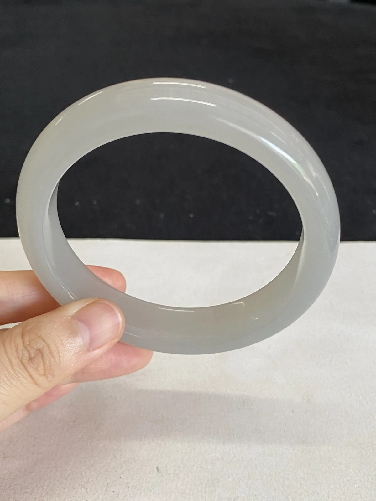 正圈61圈口，和田玉手镯