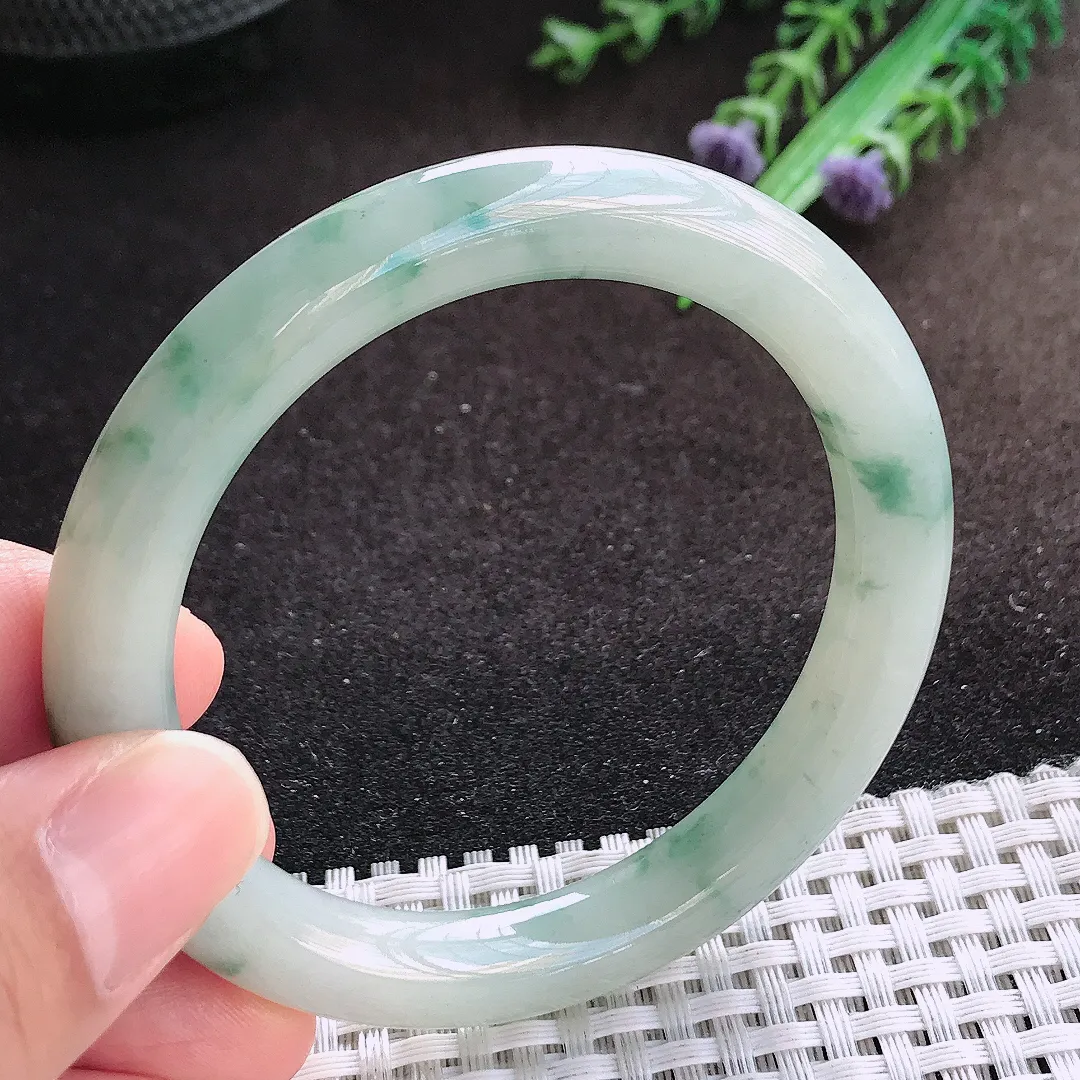 自然光53.5/9.2/9老坑精美温润飘花圆条手镯翡翠玉镯美人镯
