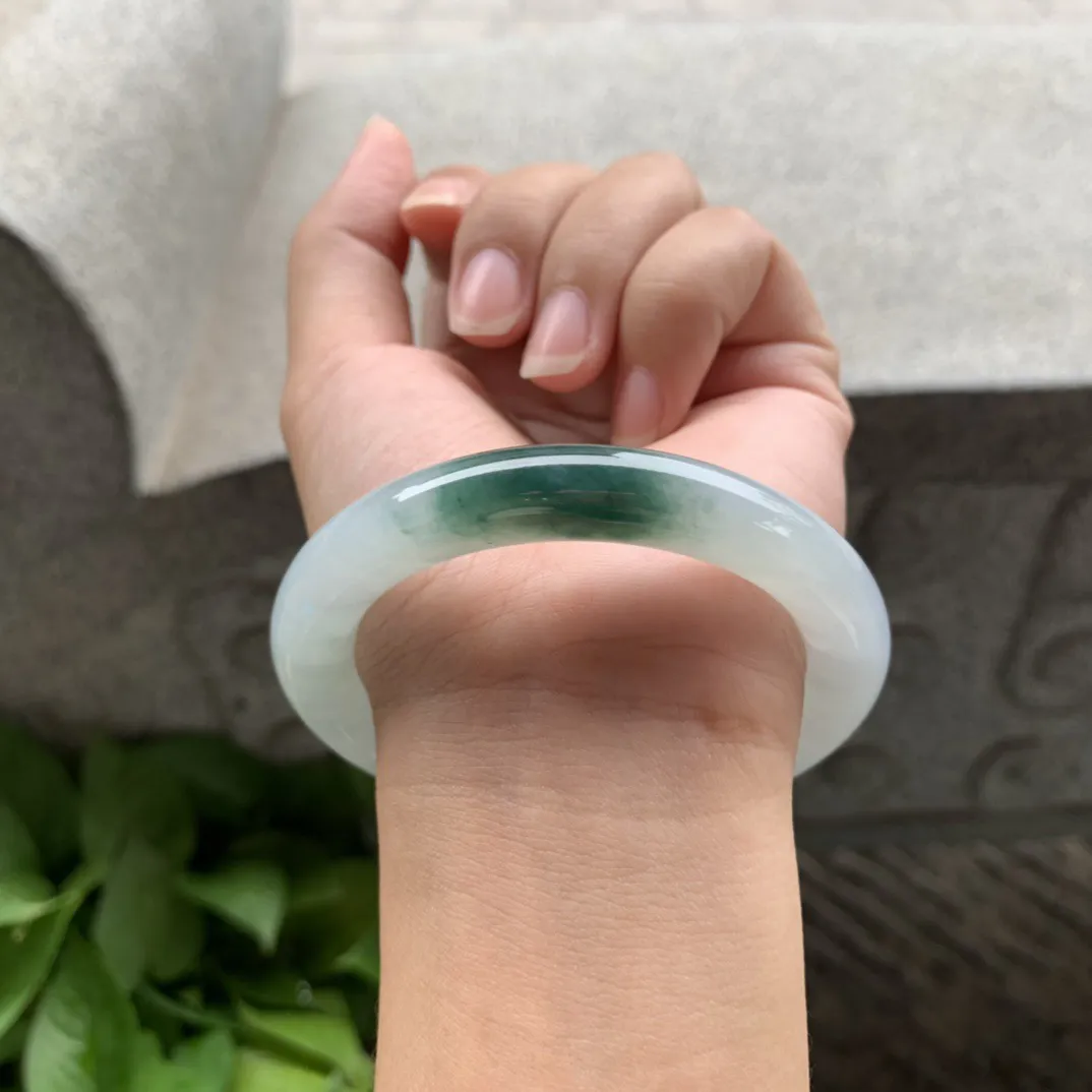 圈口55.3-9.9 【飘绿圆条手镯】圆条55 56可戴