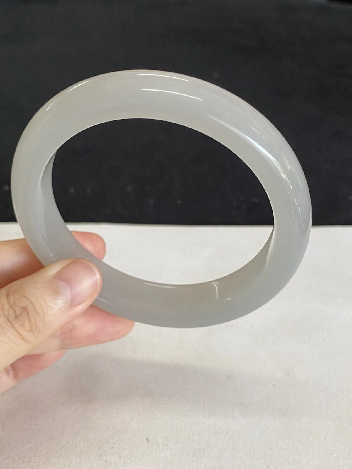 正圈61圈口，和田玉手镯