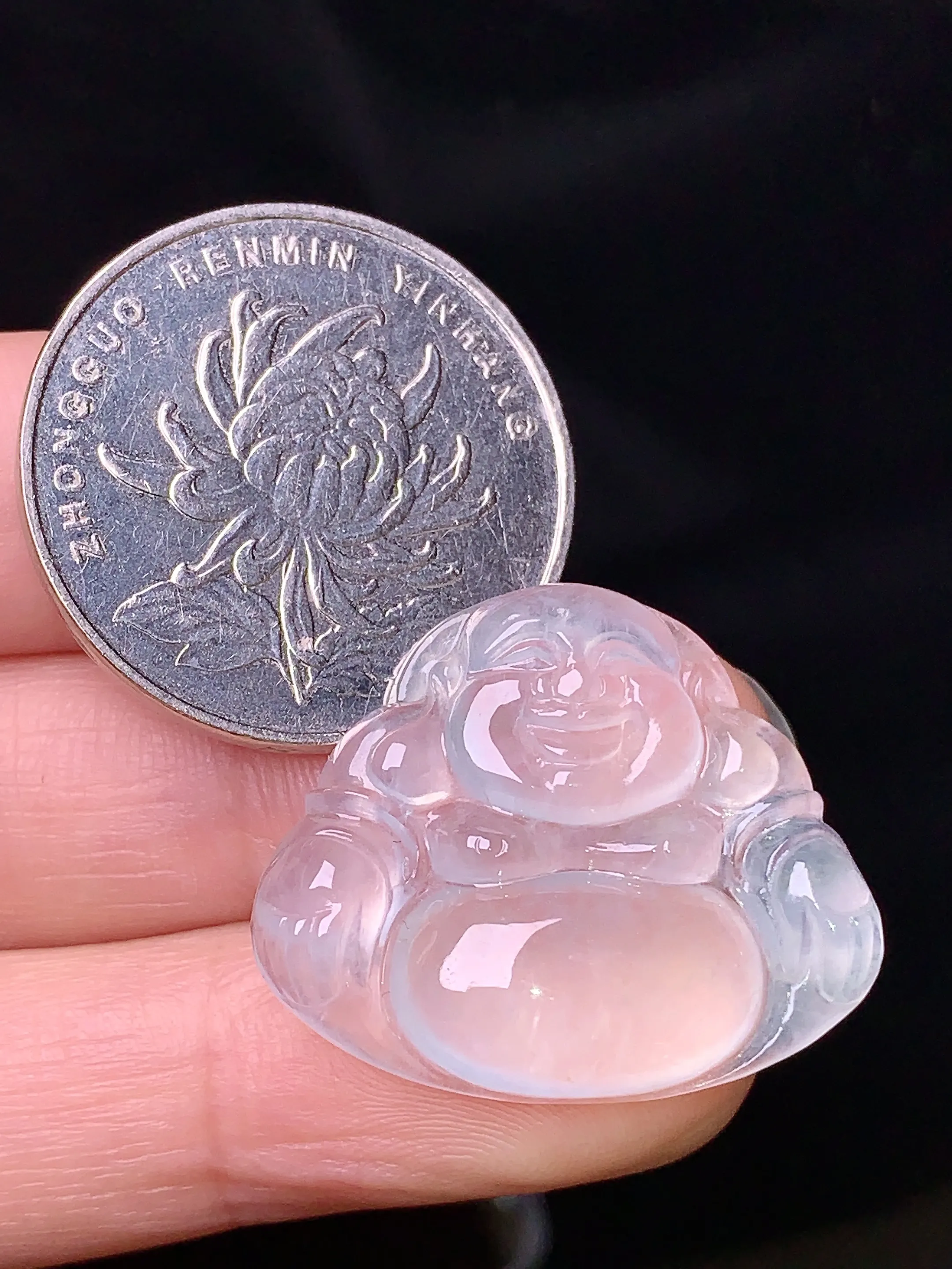 冰种佛公吊坠 玉质细腻 色泽清新艳丽 整体尺寸22.2*26.7*5.3