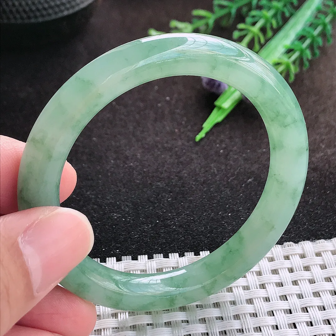 自然光50/8.9/8.6老坑冰胶果冻满绿飘花圆条手镯小圈口翡翠玉镯美人镯