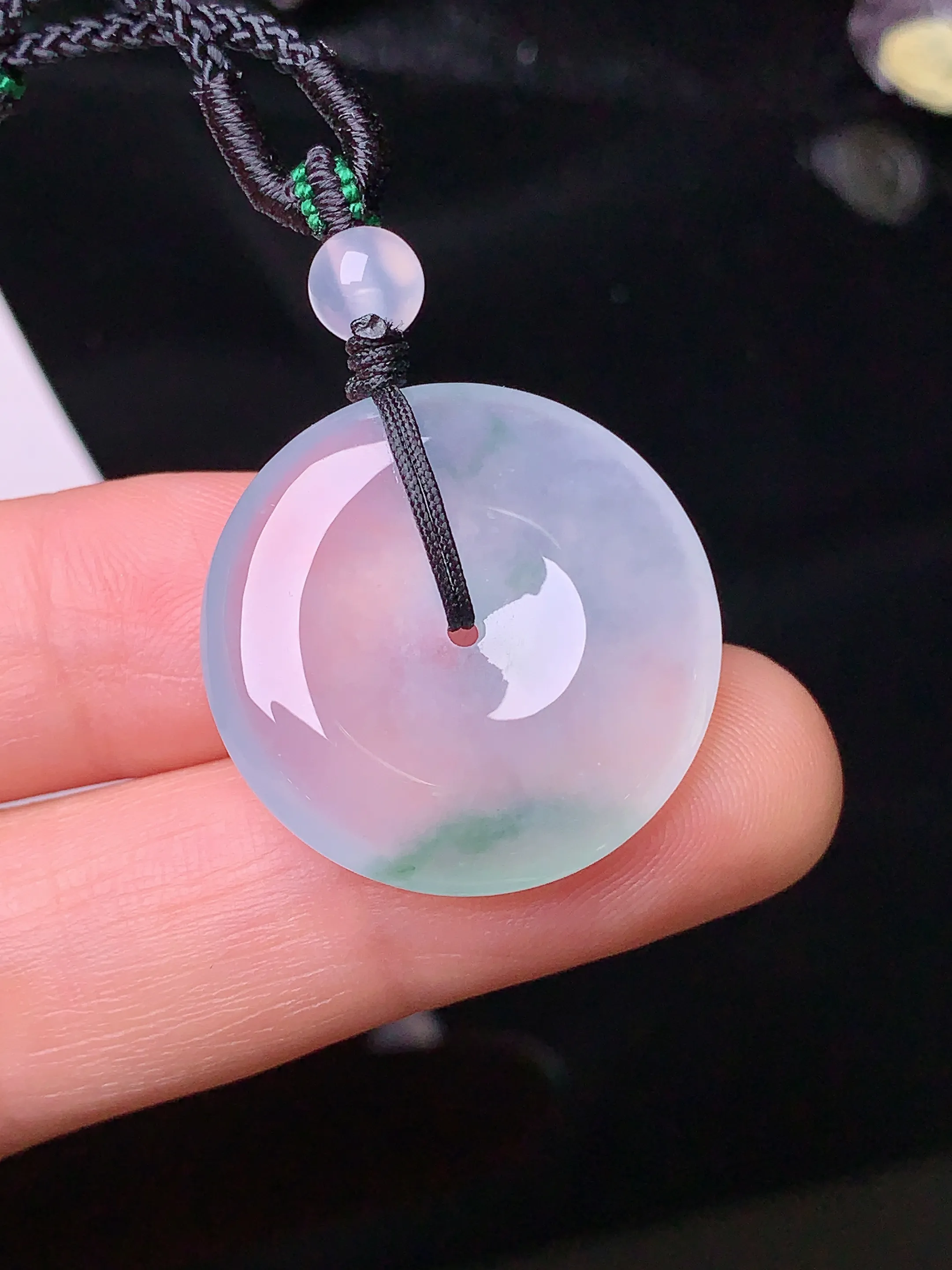 冰种平安扣吊坠 玉质细腻 色泽清新艳丽 整体尺寸 24*5.3