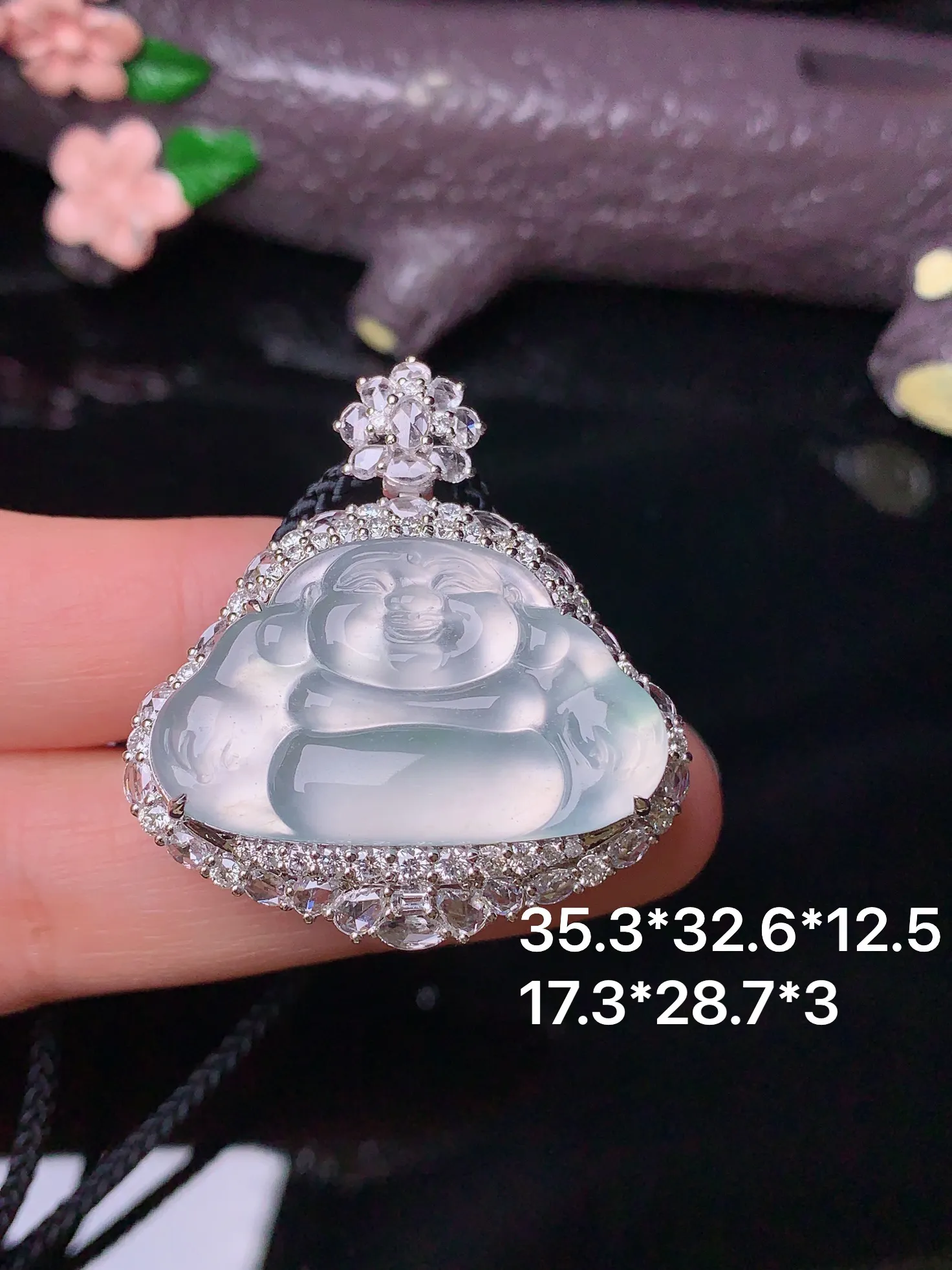 18k金钻镶嵌冰种佛公吊坠 玉质细腻 色泽清新艳丽 整体尺寸35.3*32.6*12.5